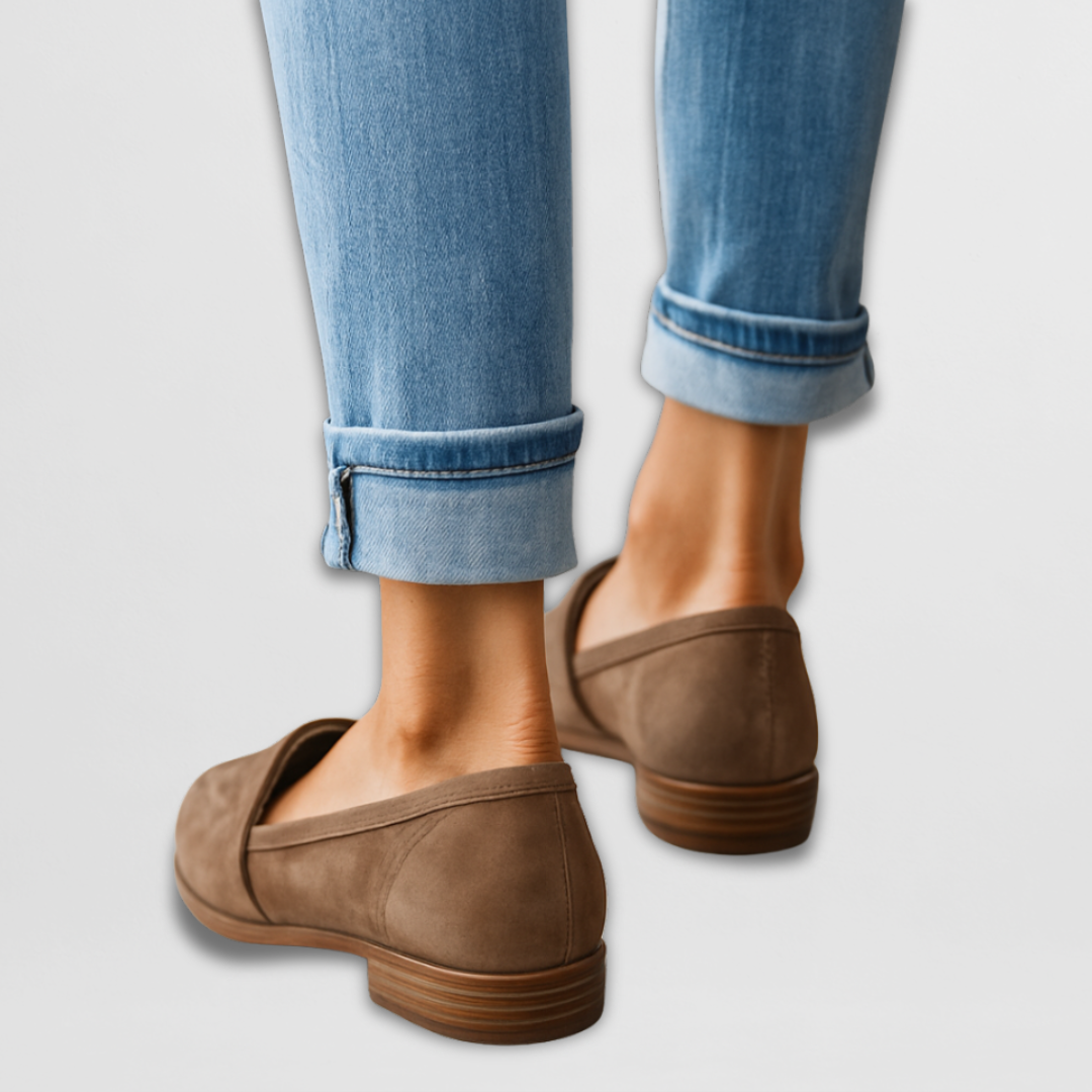Eleanor™ | Niki Suede Loafers
